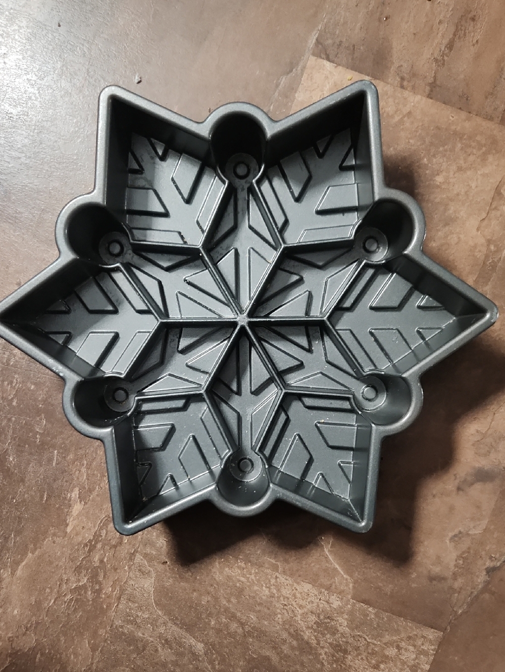 Nordic Ware FrozenII Snowflake Cake Pan